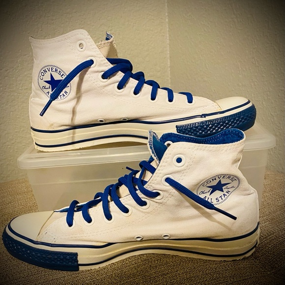 Vintage Chuck Taylor’s White/Blue size 8 - Picture 4 of 6